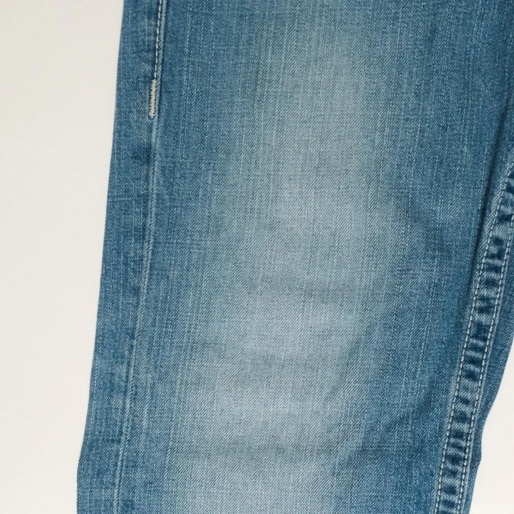 True Religion Jeans Womens 34 x 32 Blue Denim Bootcut Flaws On Pockets